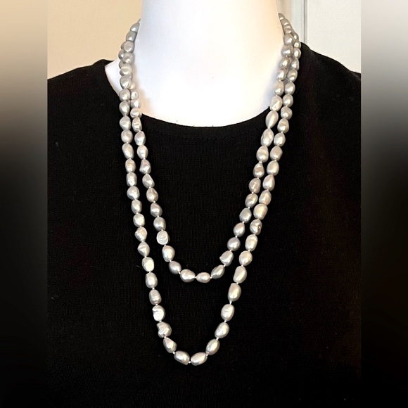 Long 50” Gray Baroque Freshwater Pearl Necklace - Picture 4 of 8
